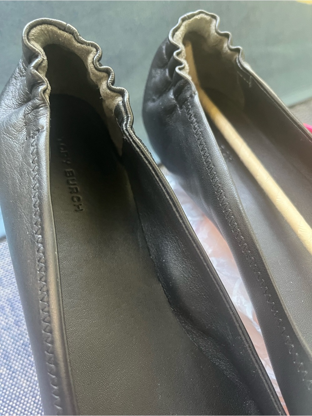 Tory Burch Black Minnie Travel Leather Ballet Flats, new in box size 10.5 - Picture 4 of 4